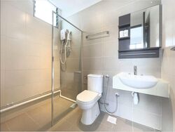 Boon Lay Drive (D22), Apartment #550879031